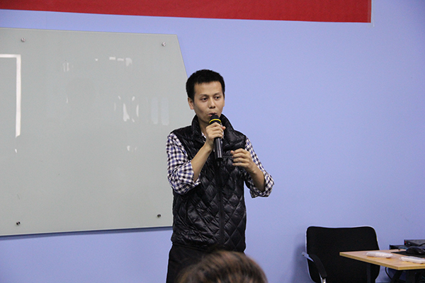 源碼太陽能路燈，太陽能路燈廠家，太陽能路燈價格