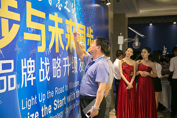 太陽能路燈，太陽能路燈廠家，太陽能路燈價格