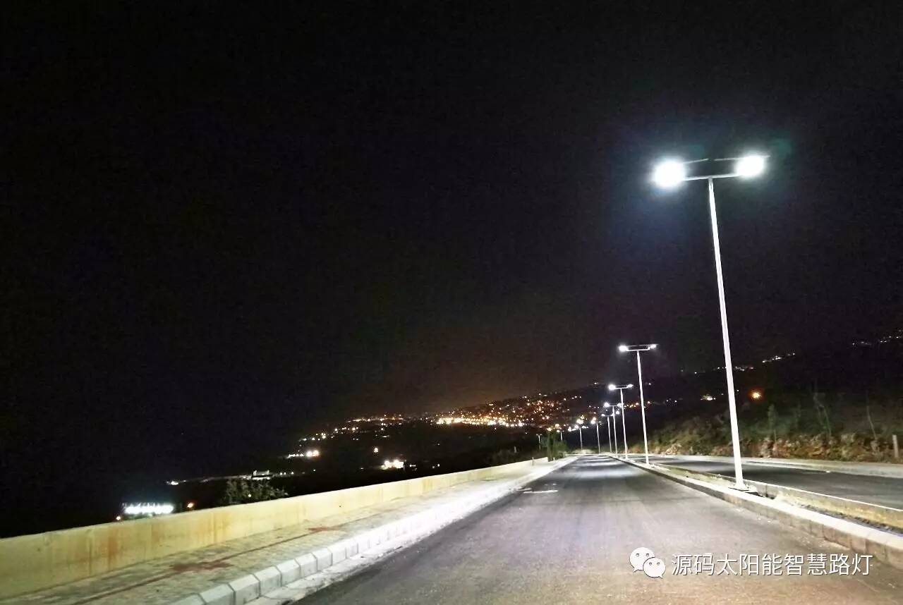 太陽能路燈，太陽能平板燈，光伏產(chǎn)業(yè)，綠色節(jié)能，太陽能路燈廠家