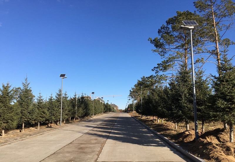 測算太陽能路燈價格的售后質保成本投入