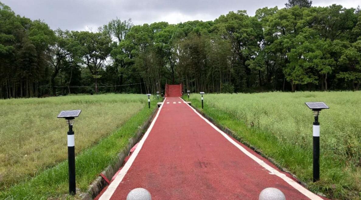 太陽(yáng)能草坪燈由哪些部件構(gòu)成