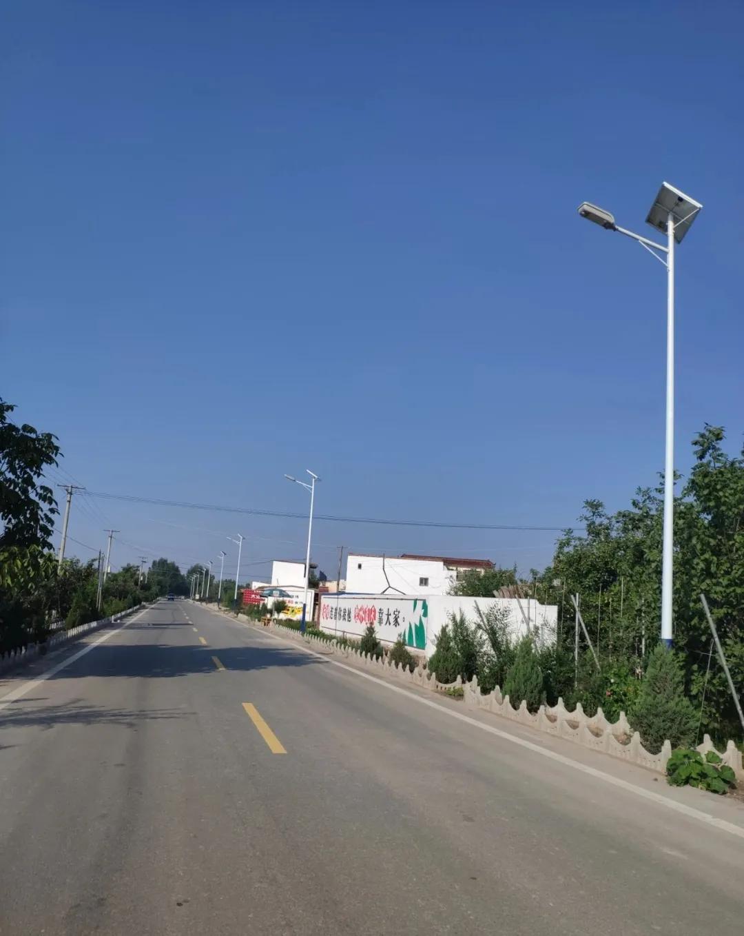 云鵬燈〡九萬里風安稅駕，云鵬今悔不卑飛