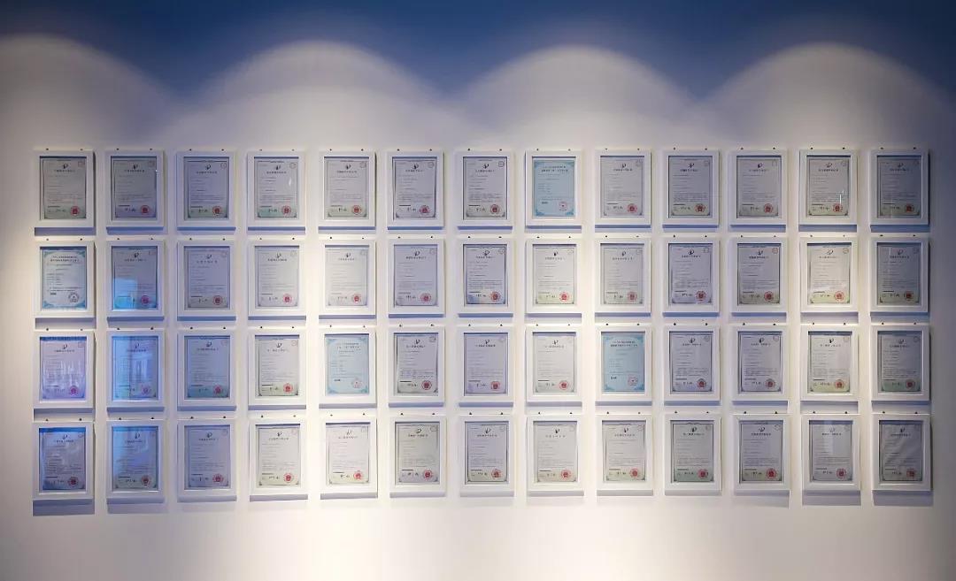 源碼太陽能智慧路燈榮獲